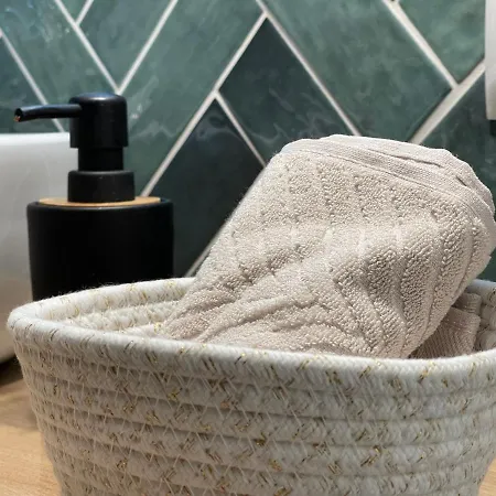 Апартаменты Vienne 90 *