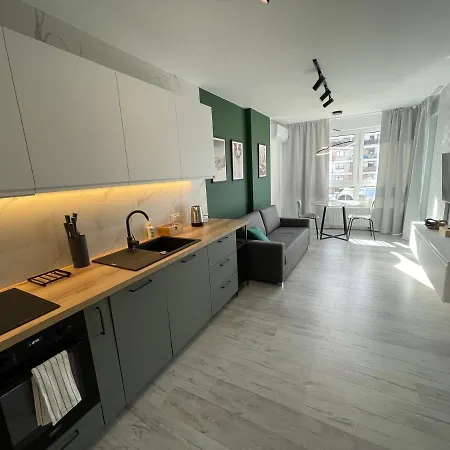 Apartman Vienne 90 *