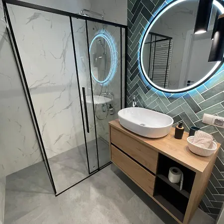 Vienne 90 Апартаменты *
